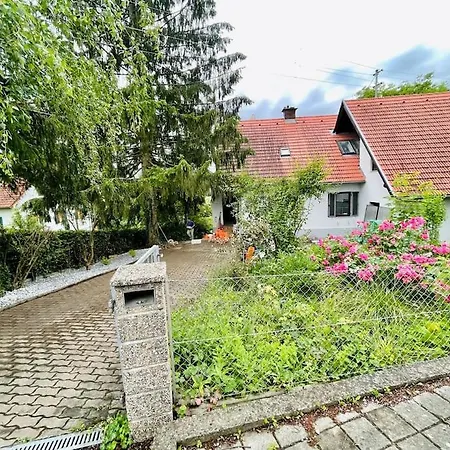 Freiblick 1 Bad Glbg Mit Garten Top1 Bad Gleichenberg